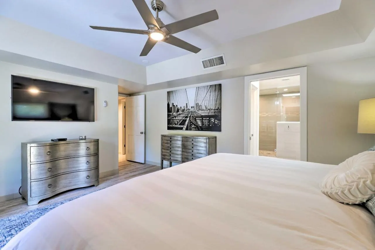 Holiday home Desert Dream Home With Pool And Grill! Phoenix